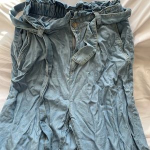 Zara paperbag jeans (size: small)